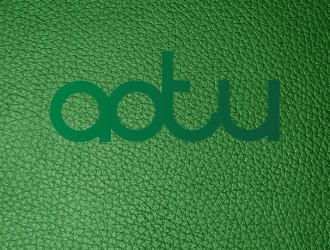 韦百战的AOTU皮具英文字体商标设计logo设计