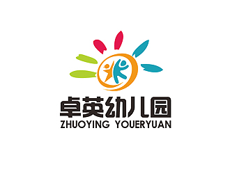 秦晓东的卓英幼儿园logo设计